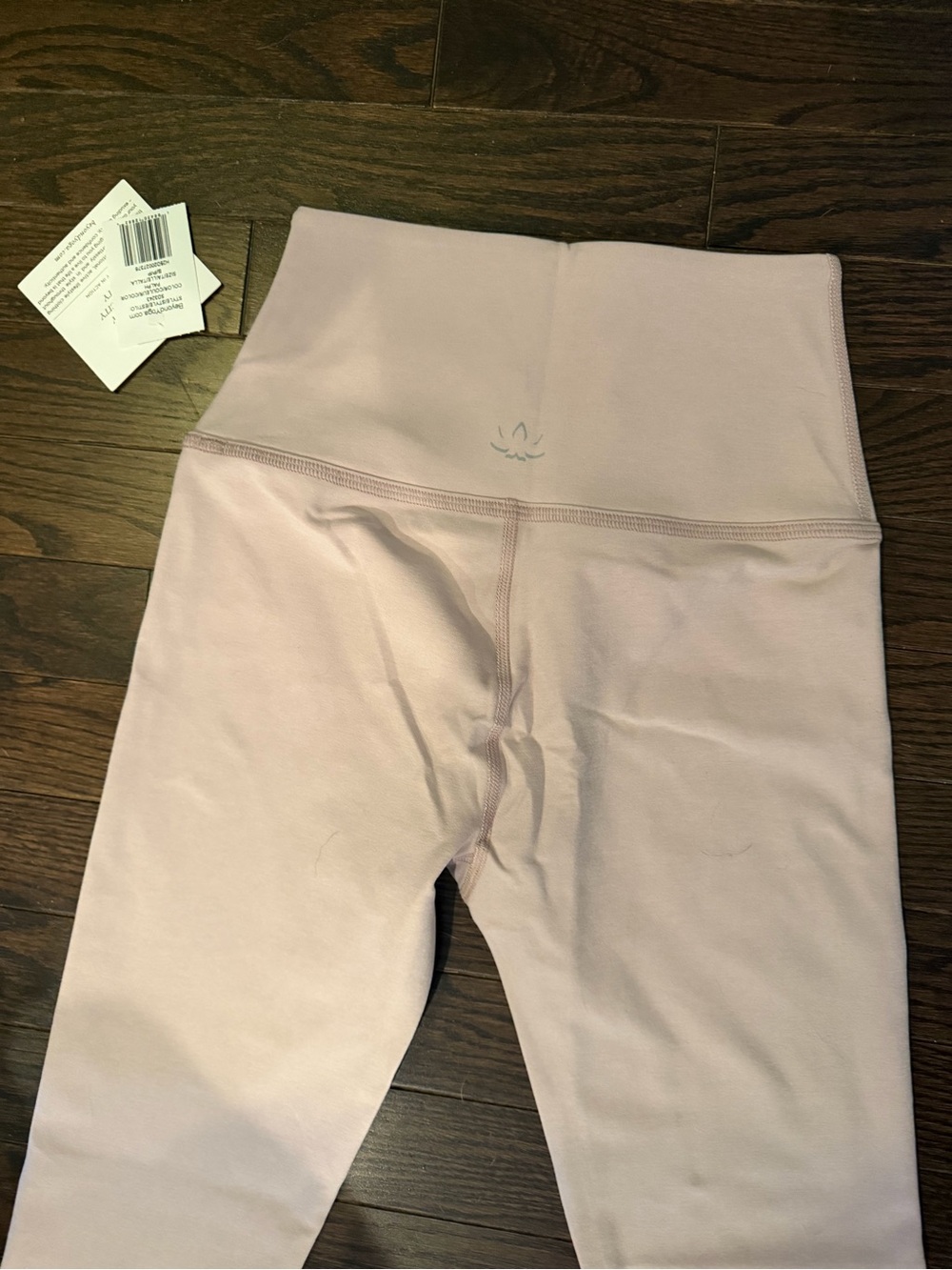 Beyond Yoga Light Pink High-Waist Leggings & Crop Tank Set - Picture 4 of 6